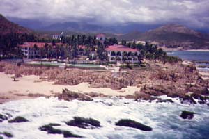 Palmilla Front